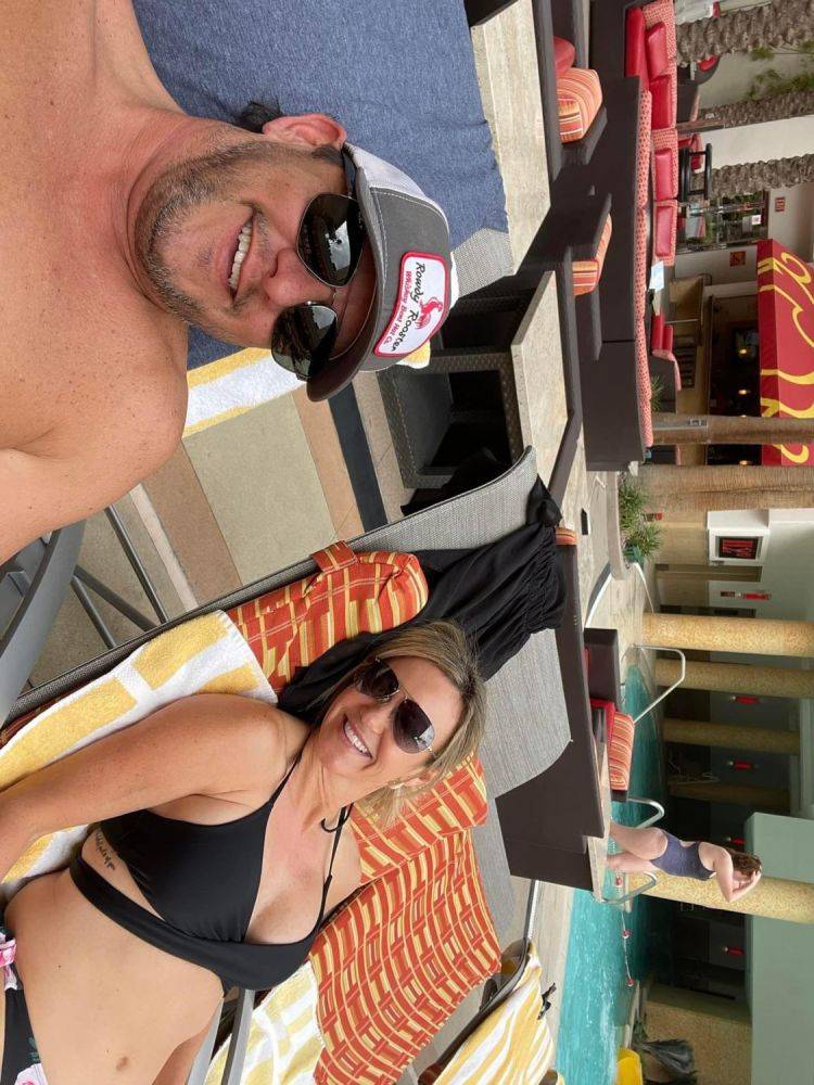 Nude resort with the family AI - #4