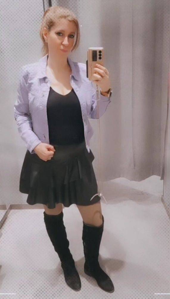 Hot german mom (some ai) - #10
