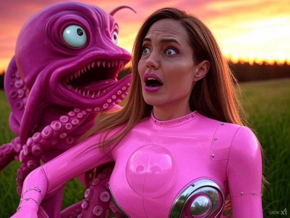 Angelina Ai vs Alien Tentacles - #12