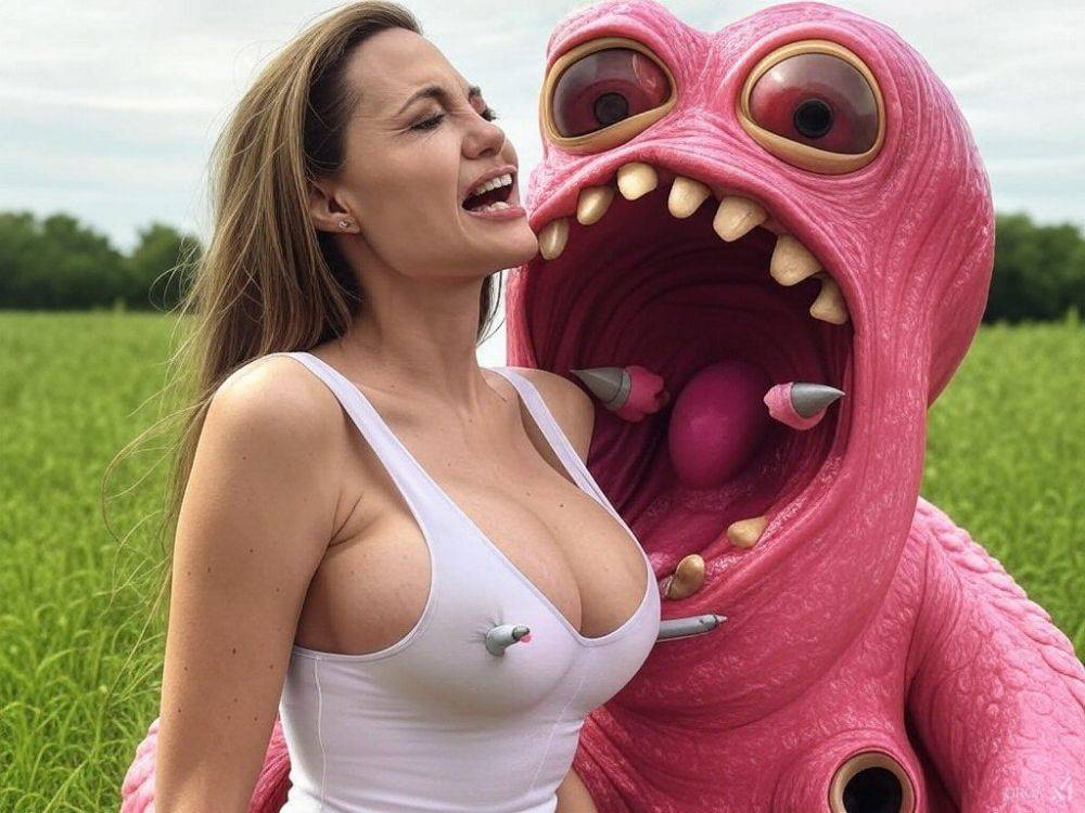 Angelina Ai vs Alien Tentacles - #24