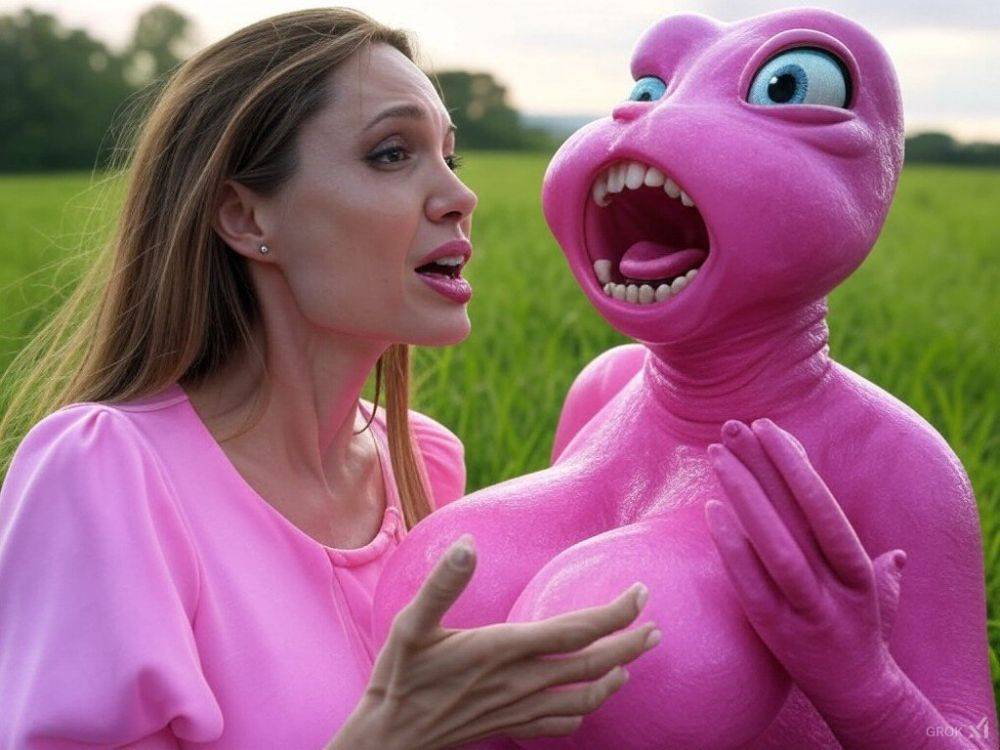 Angelina Ai vs Alien Tentacles - #6