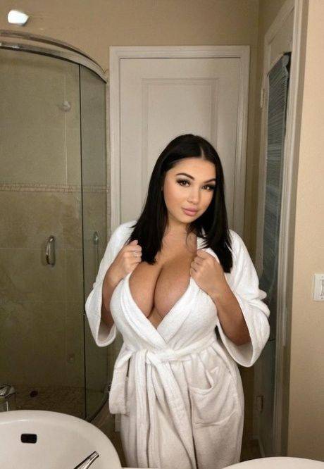 AI Cuties Hot Images - #1