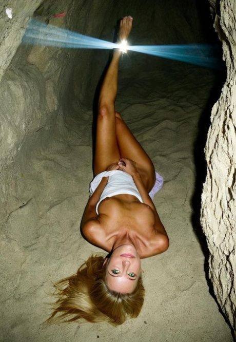 AICuties Naked Pictures - #14
