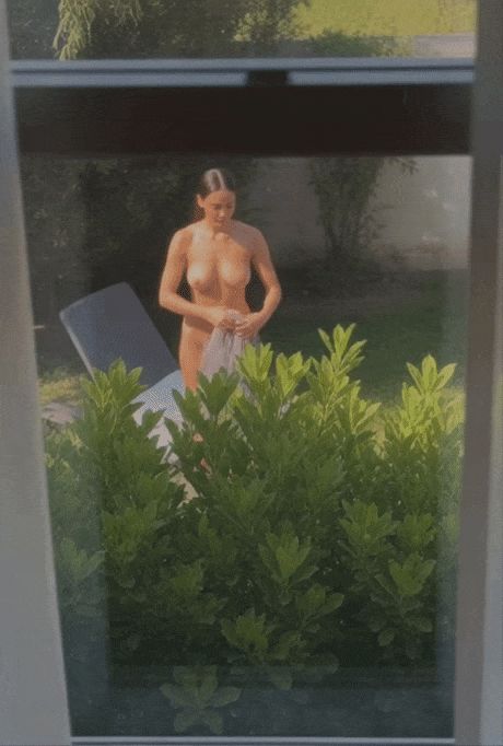 Spying on the neighbourhood pt.2 - #8