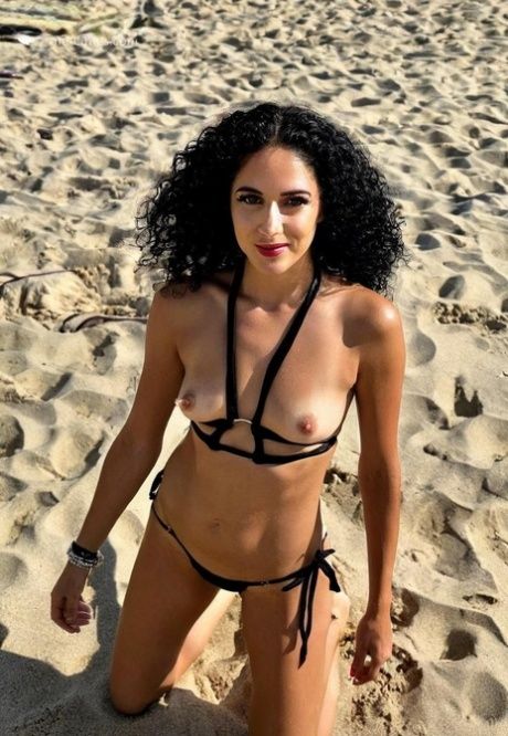 AI Cuties Naked Pics - #1