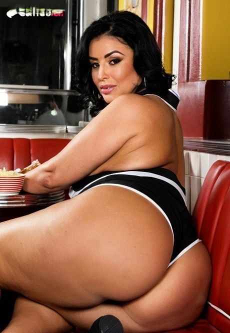 Voluptuous AI generated model shows her big breasts and her great ass - #10