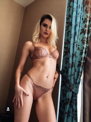 Turkish Girls Fakes - #14