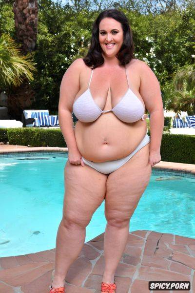 Large belly very wide hips smiling white woman brunette bobcut hair - spicy.porn on pornsimulated.com