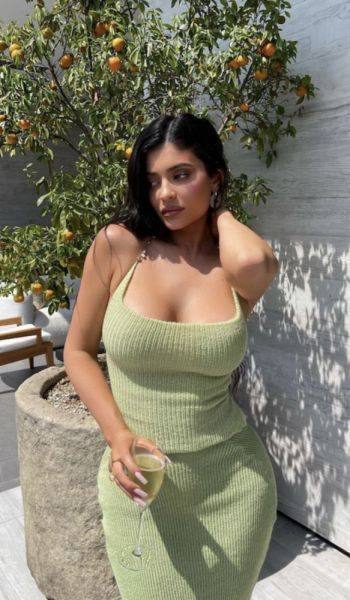 Kylie Jenner Ai Generated (Not Real) - erome.com on pornsimulated.com