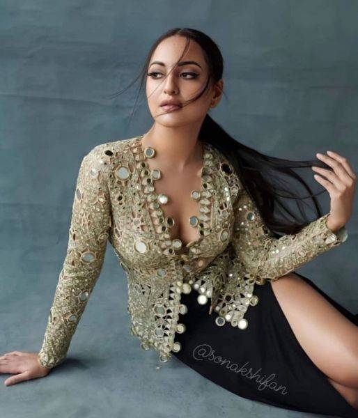 2) Sonakshi Sinha Bollywood Actress Ai Generated (Not Real) - erome.com on pornsimulated.com