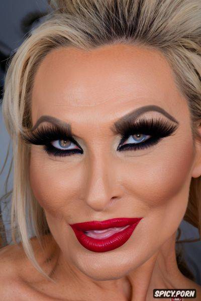 Face closeup, mascara, extremely heavy makeup, false eyelashes - spicy.porn on pornsimulated.com