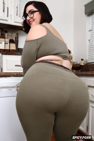 Thick thighs, milf, beautiful face, anus, looking at camera - spicy.porn on pornsimulated.com