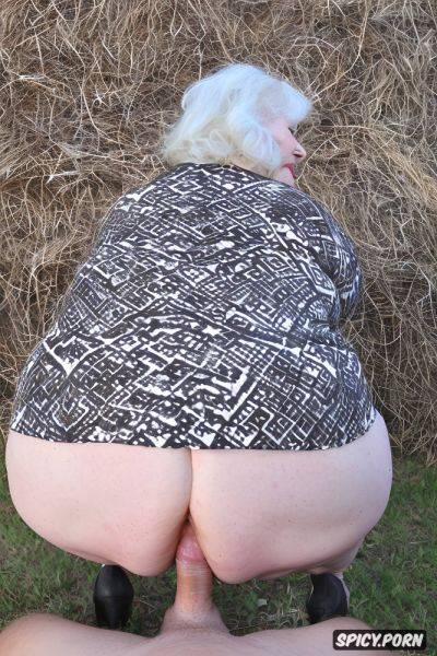 Rear view, squatting, super massive fat ass, ssbbw, bbw granny - spicy.porn on pornsimulated.com